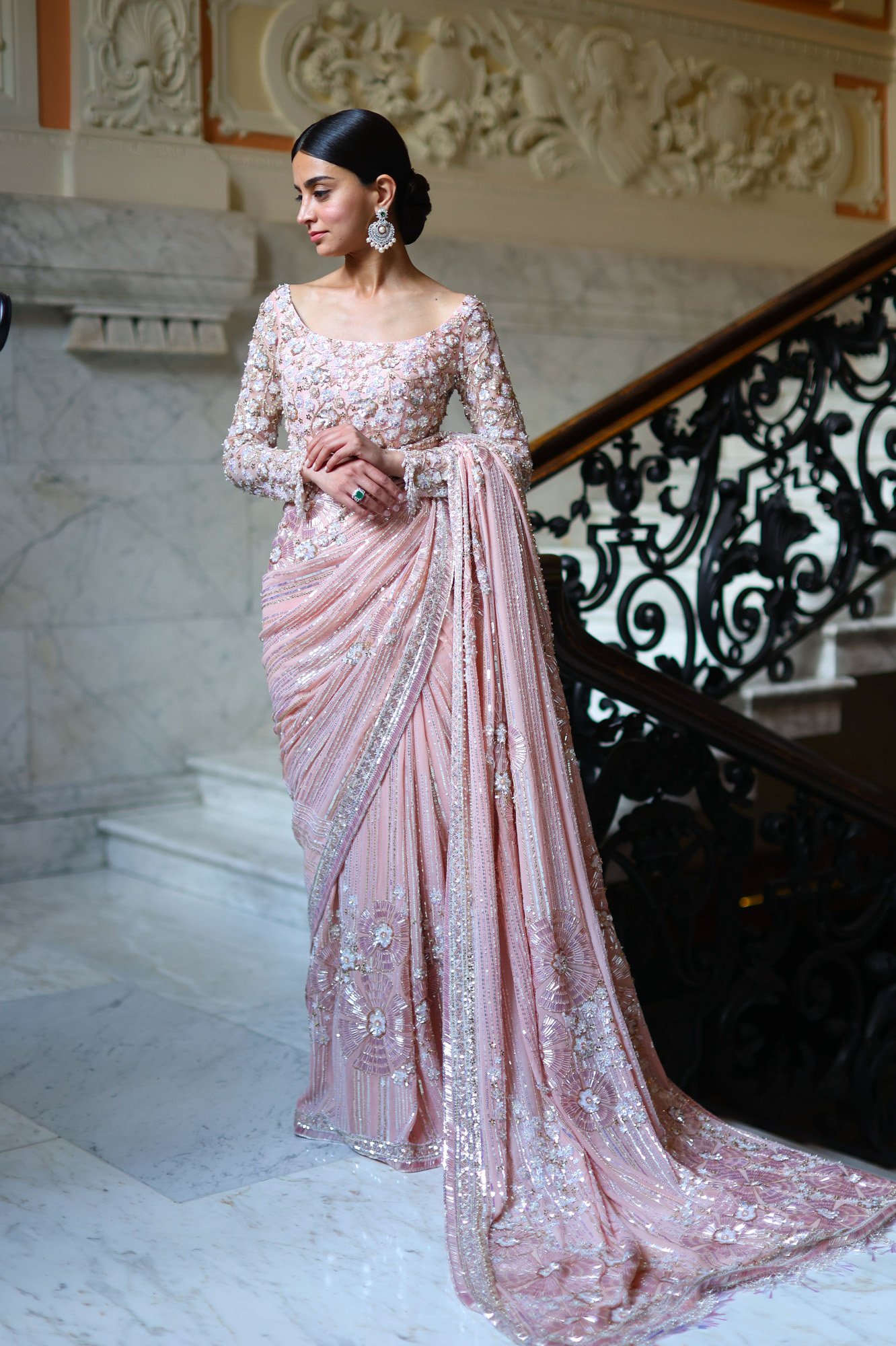 Mahesh malhotra dresses 2025